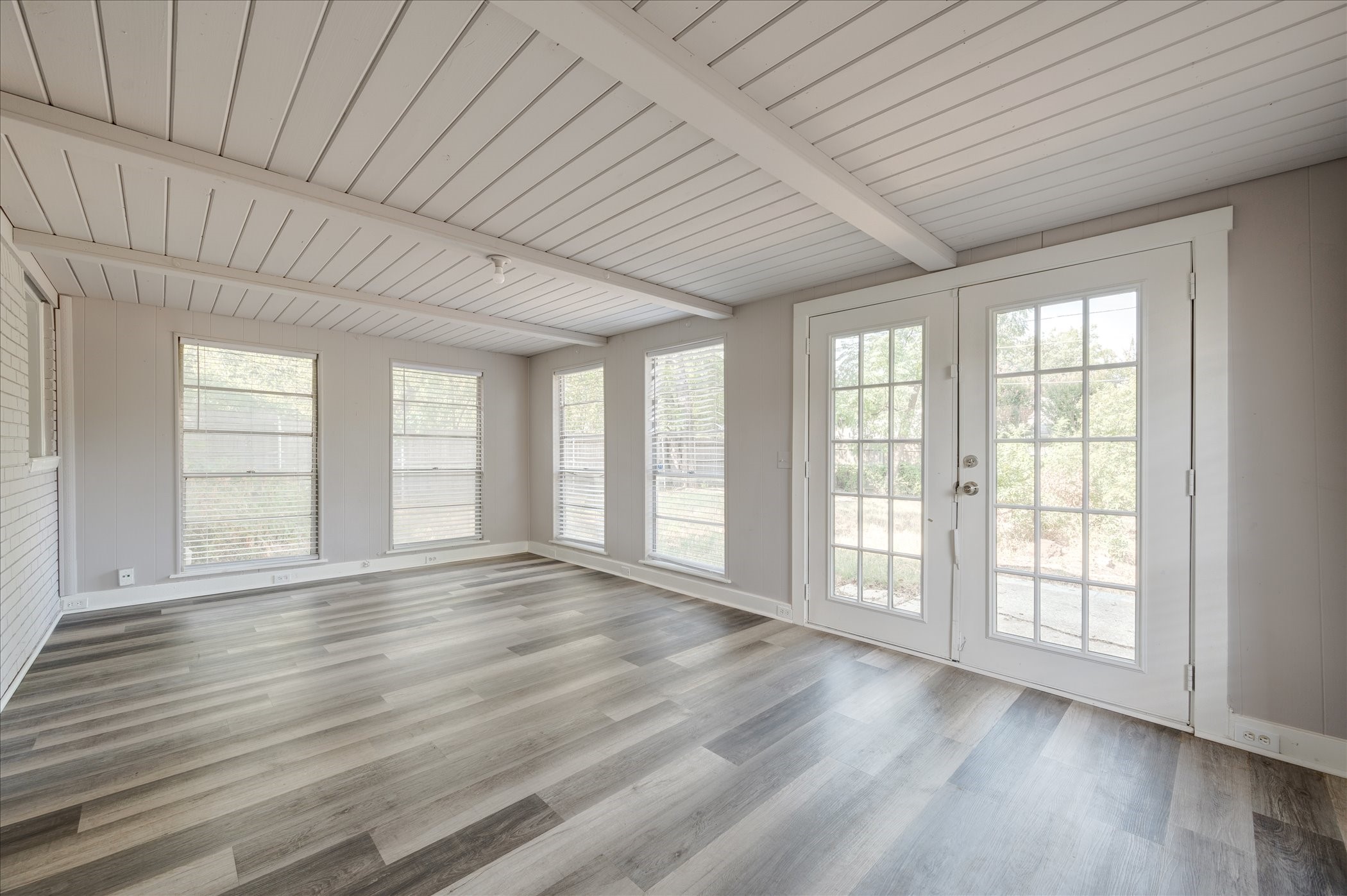 1902 Alan A Dale Road Arlington TX 76013