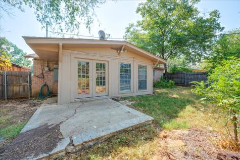 1902 Alan A Dale Road Arlington TX 76013