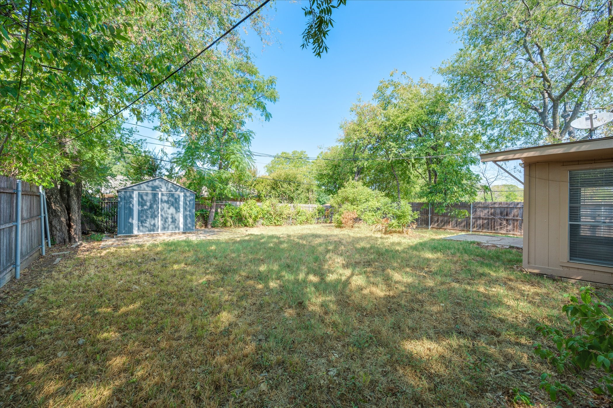 1902 Alan A Dale Road Arlington TX 76013
