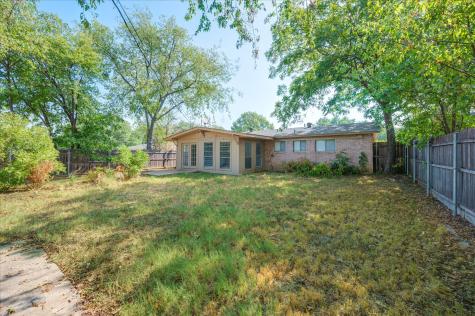 1902 Alan A Dale Road Arlington TX 76013