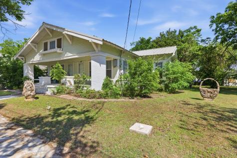 817 W Long Street Stephenville TX 76401
