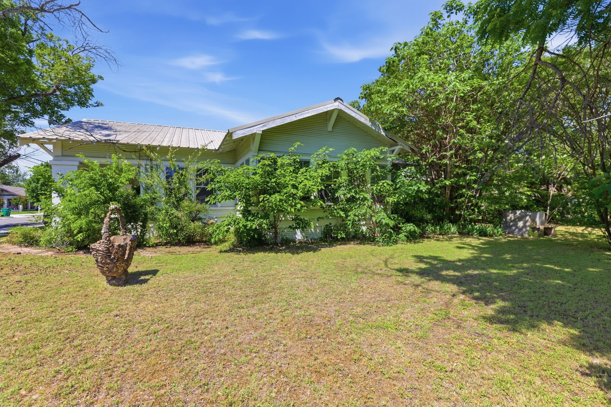 817 W Long Street Stephenville TX 76401