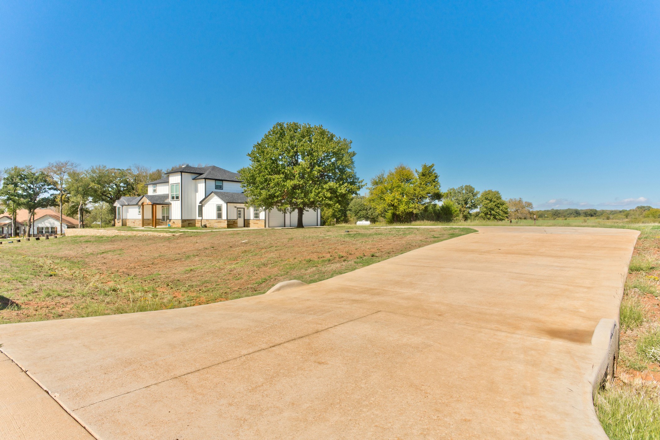 141 Scarlet Oaks Drive Joshua TX 76058
