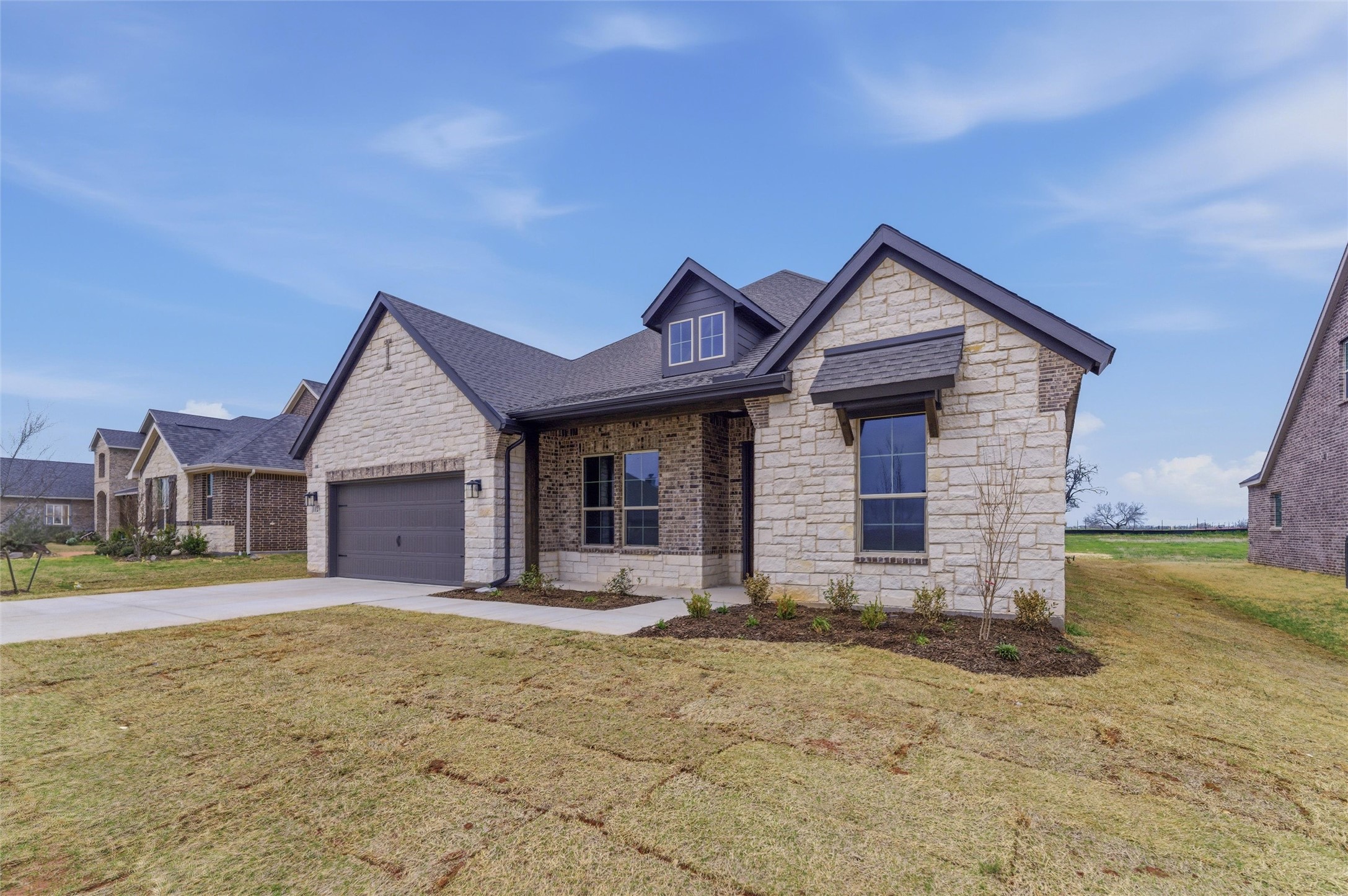 1121 Trinity Drive Springtown TX 76082
