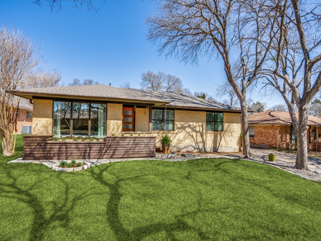 2529 Woodmere Drive Dallas TX 75233