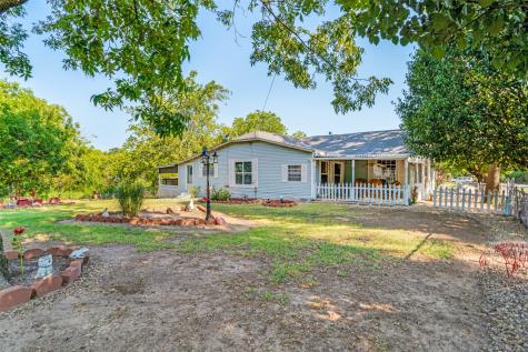 602 N Denison Street Bells TX 75414