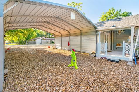 602 N Denison Street Bells TX 75414