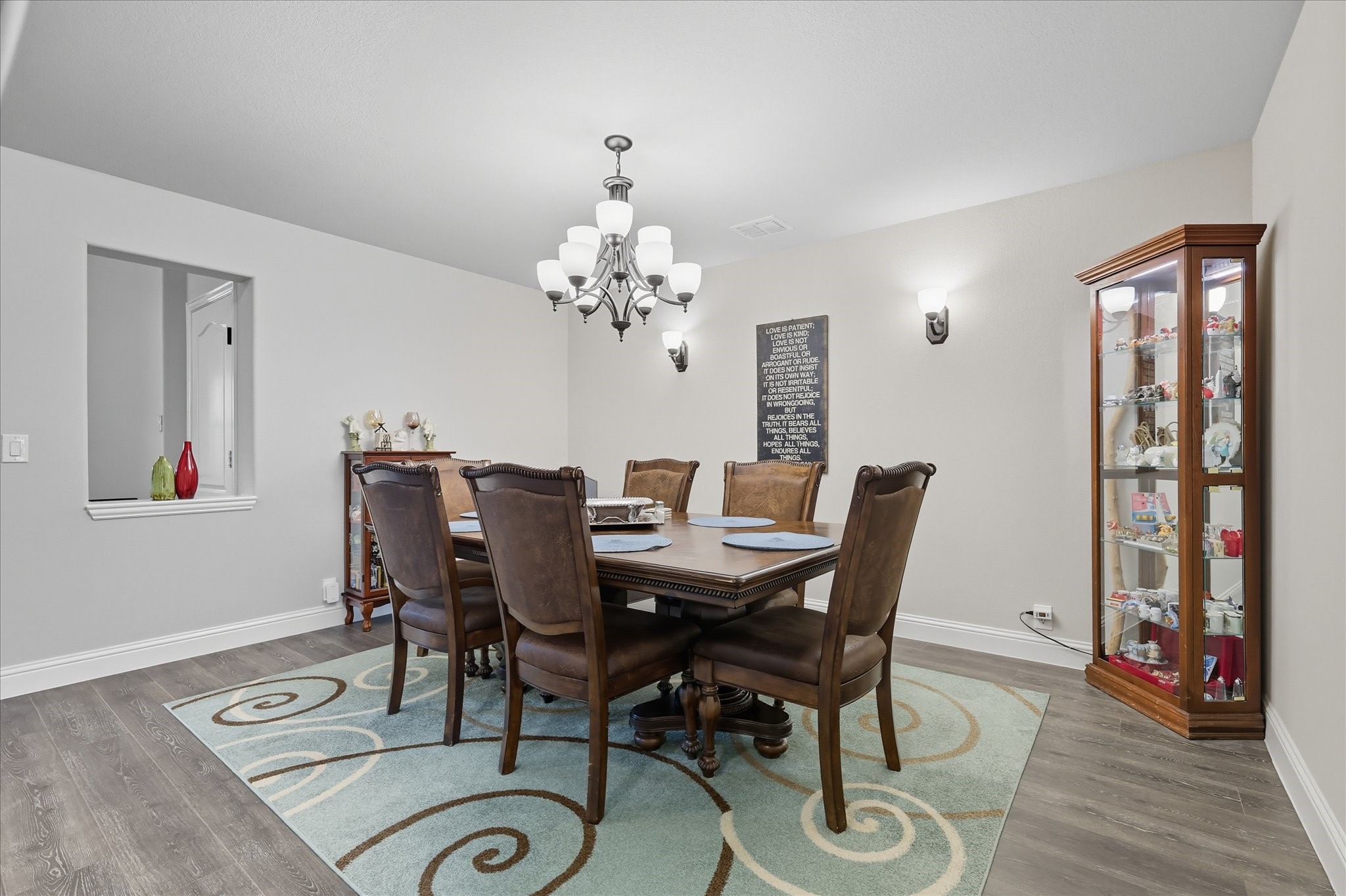 703 Oakcrest Drive Justin TX 76247