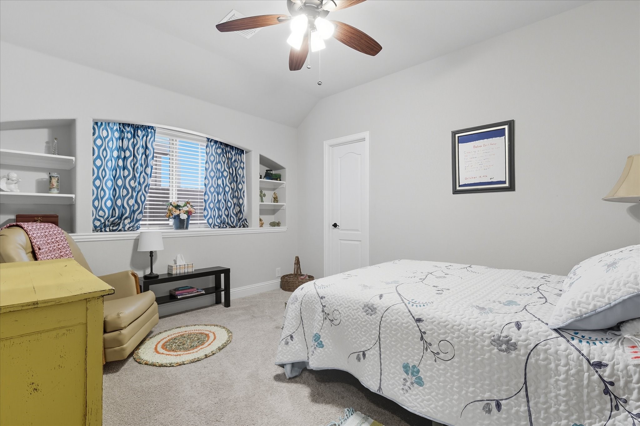 703 Oakcrest Drive Justin TX 76247