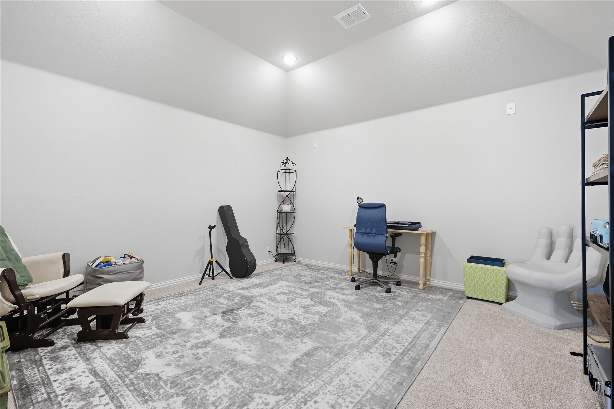 703 Oakcrest Drive Justin TX 76247