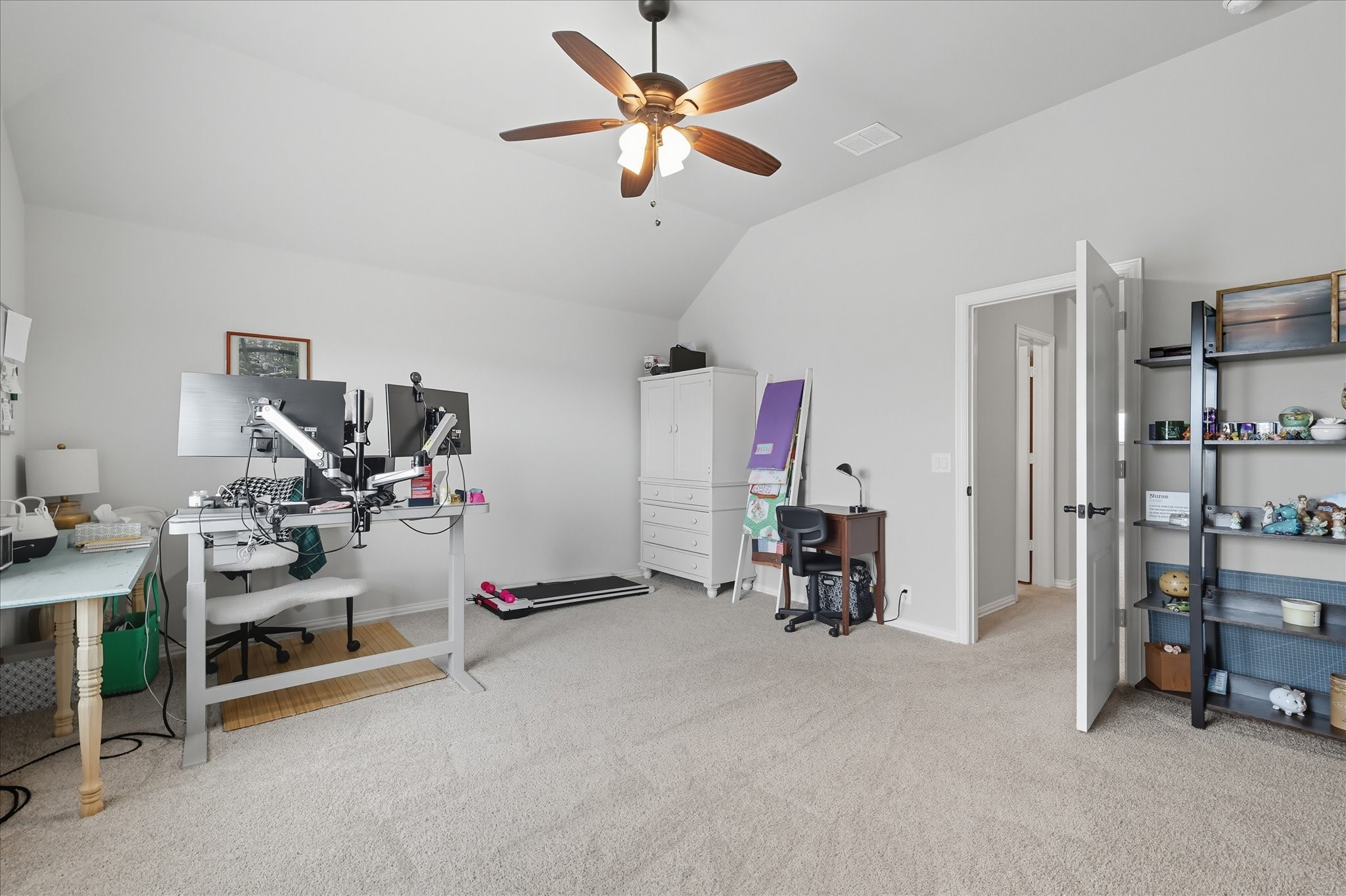 703 Oakcrest Drive Justin TX 76247