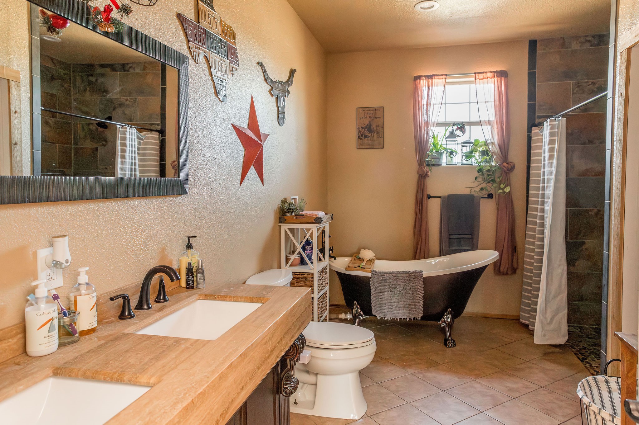 7830 927 Walnut Springs TX 76690
