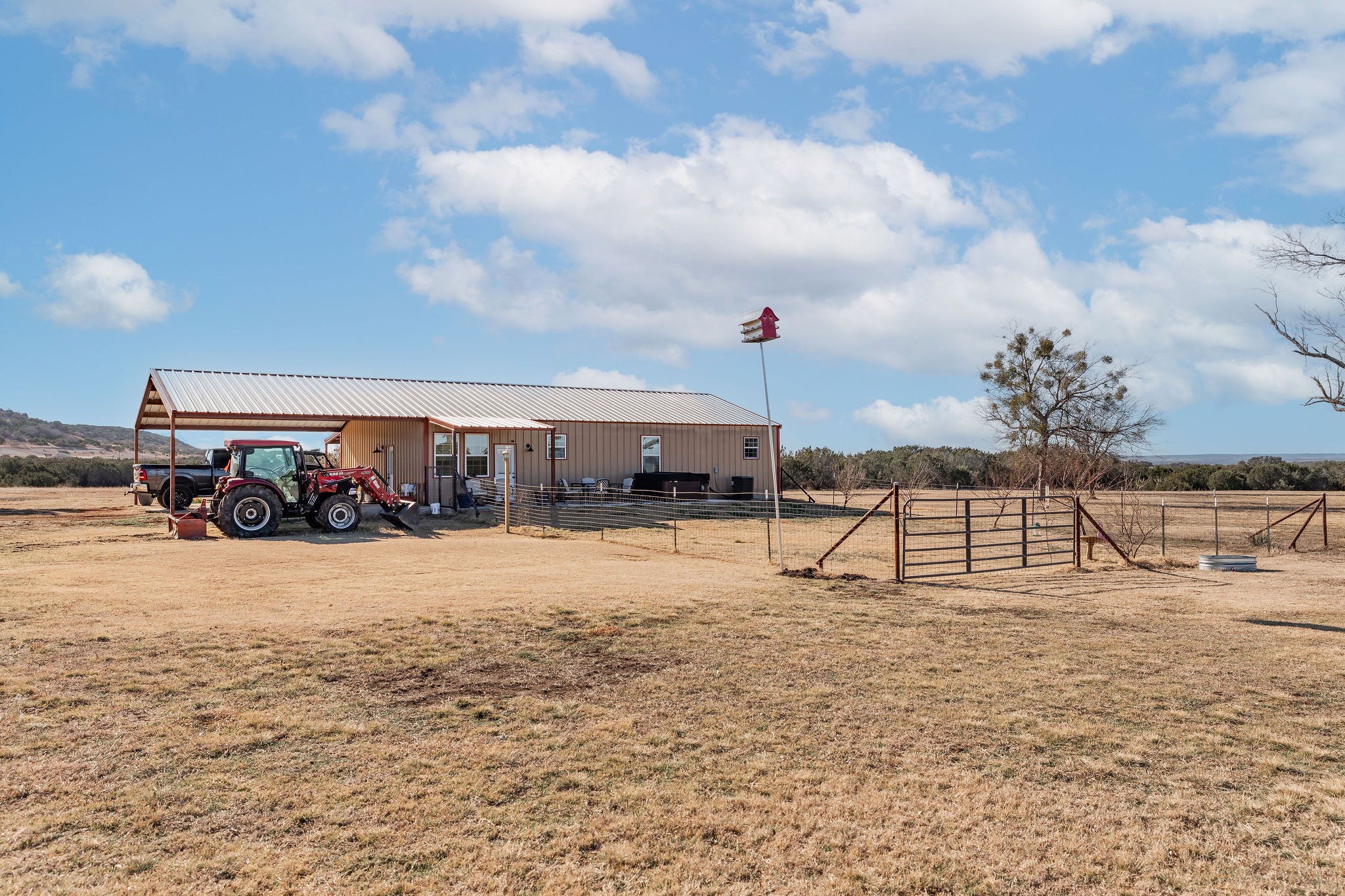 7830 927 Walnut Springs TX 76690