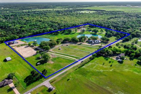2057 County Road 3305 Greenville TX 75402