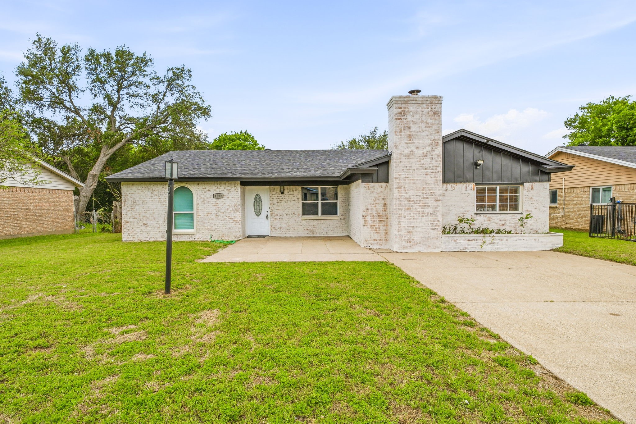 1602 Marie Terrace Arlington TX 76010
