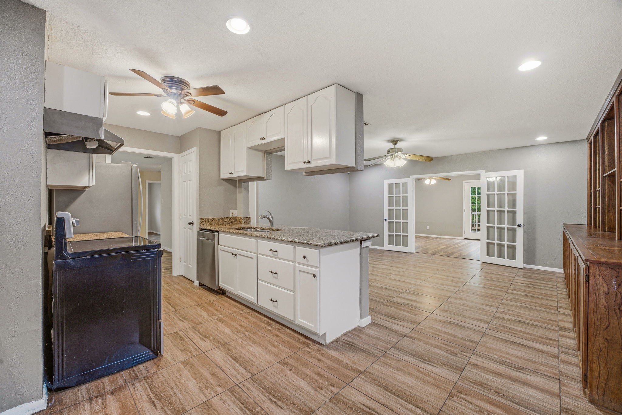 1602 Marie Terrace Arlington TX 76010