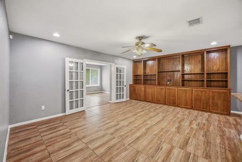 1602 Marie Terrace Arlington TX 76010