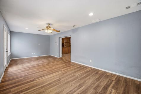 1602 Marie Terrace Arlington TX 76010