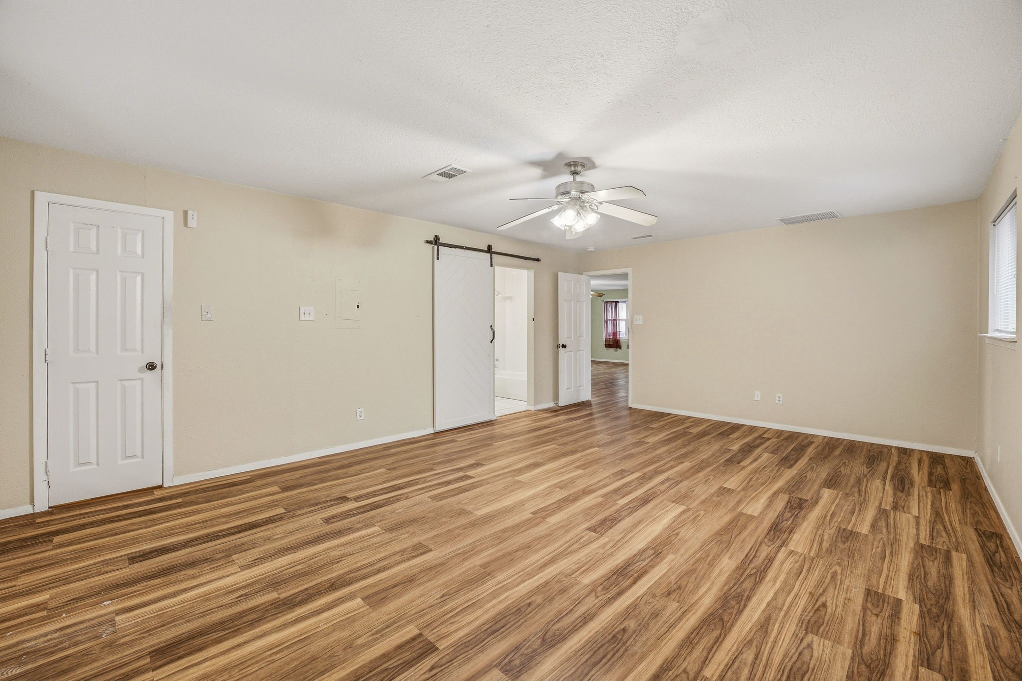 1602 Marie Terrace Arlington TX 76010
