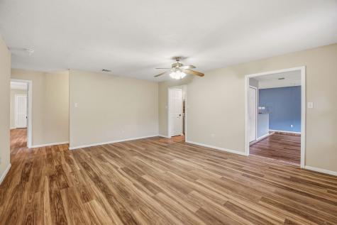 1602 Marie Terrace Arlington TX 76010