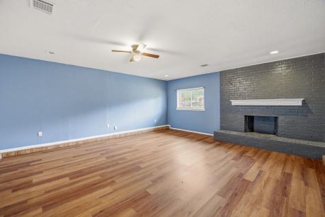 1602 Marie Terrace Arlington TX 76010