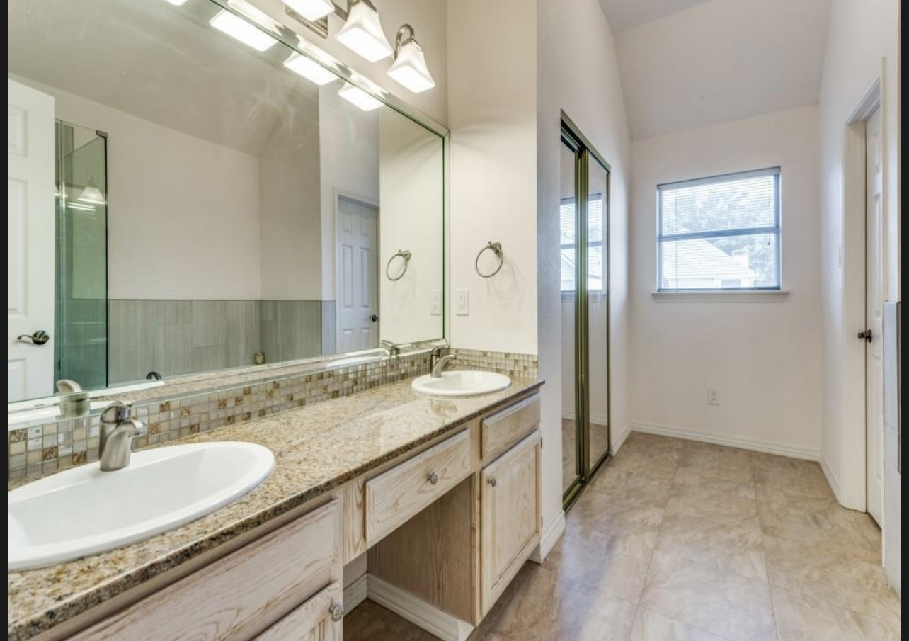 17719 Sunmeadow Drive Dallas TX 75252