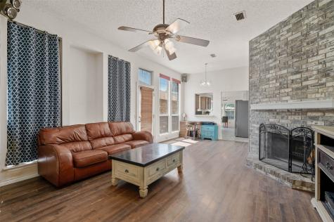 1316 Overlook Drive Lewisville TX 75067