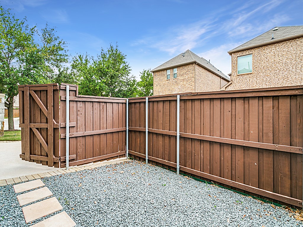 625 Canterbury Court Coppell TX 75019