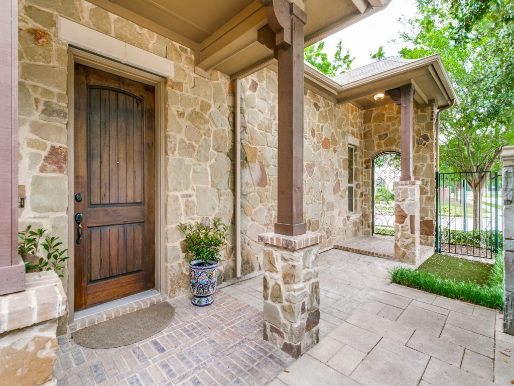 625 Canterbury Court Coppell TX 75019