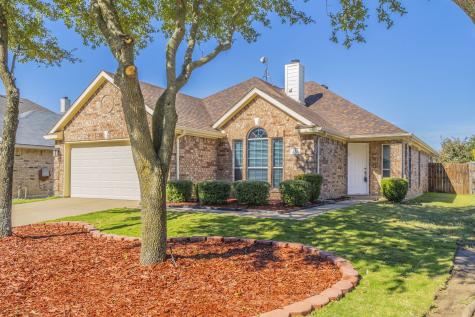 135 Old Settlers Trail Waxahachie TX 75167