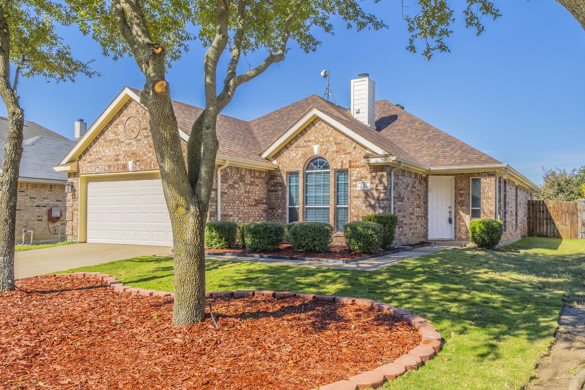 135 Old Settlers Trail Waxahachie TX 75167