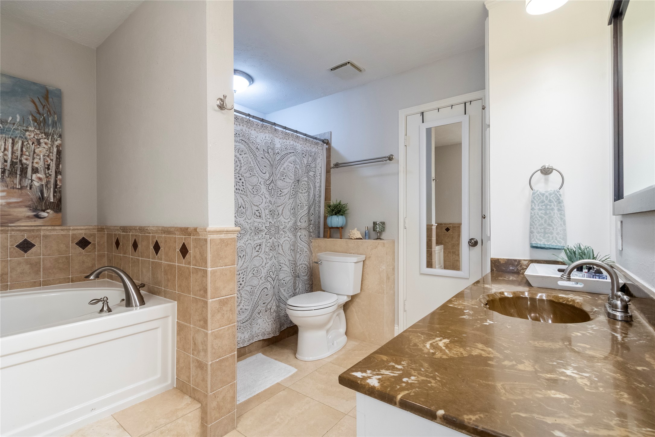 8929 Crosswind Drive Fort Worth TX 76179