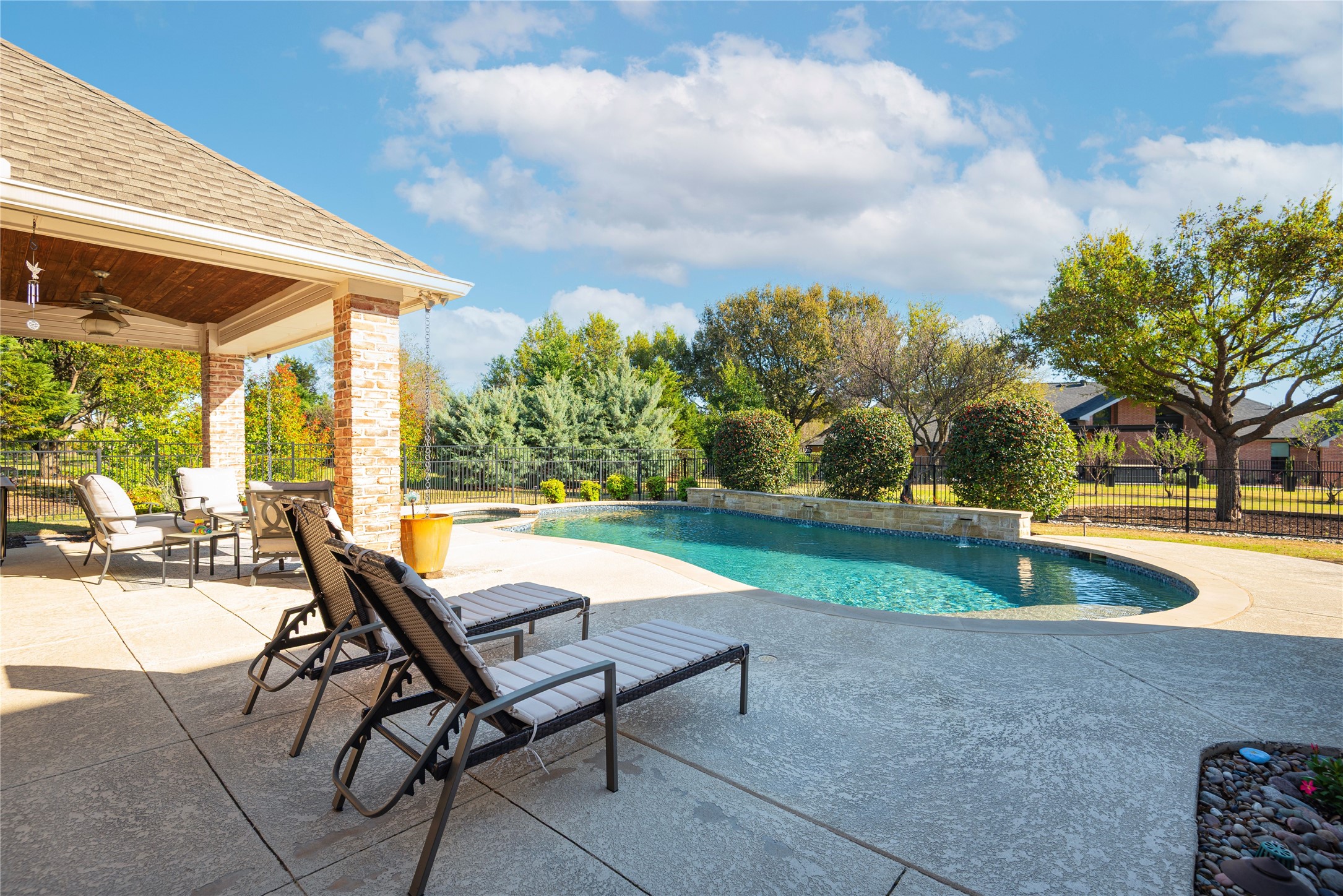 306 Lago Grande Trail Wylie TX 75098