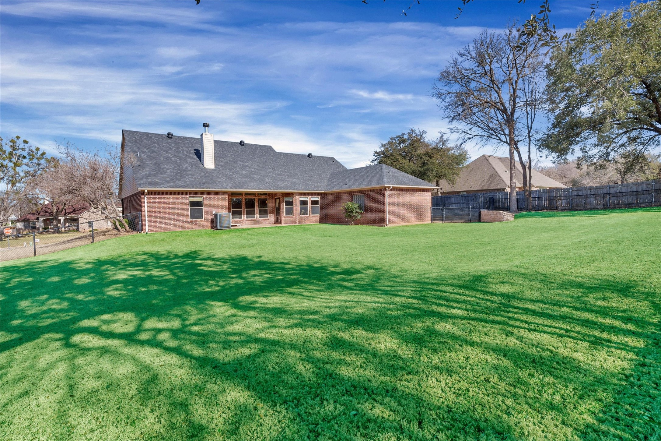 121 Heritage Place Glen Rose TX 76043