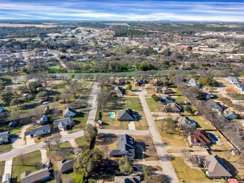 121 Heritage Place Glen Rose TX 76043