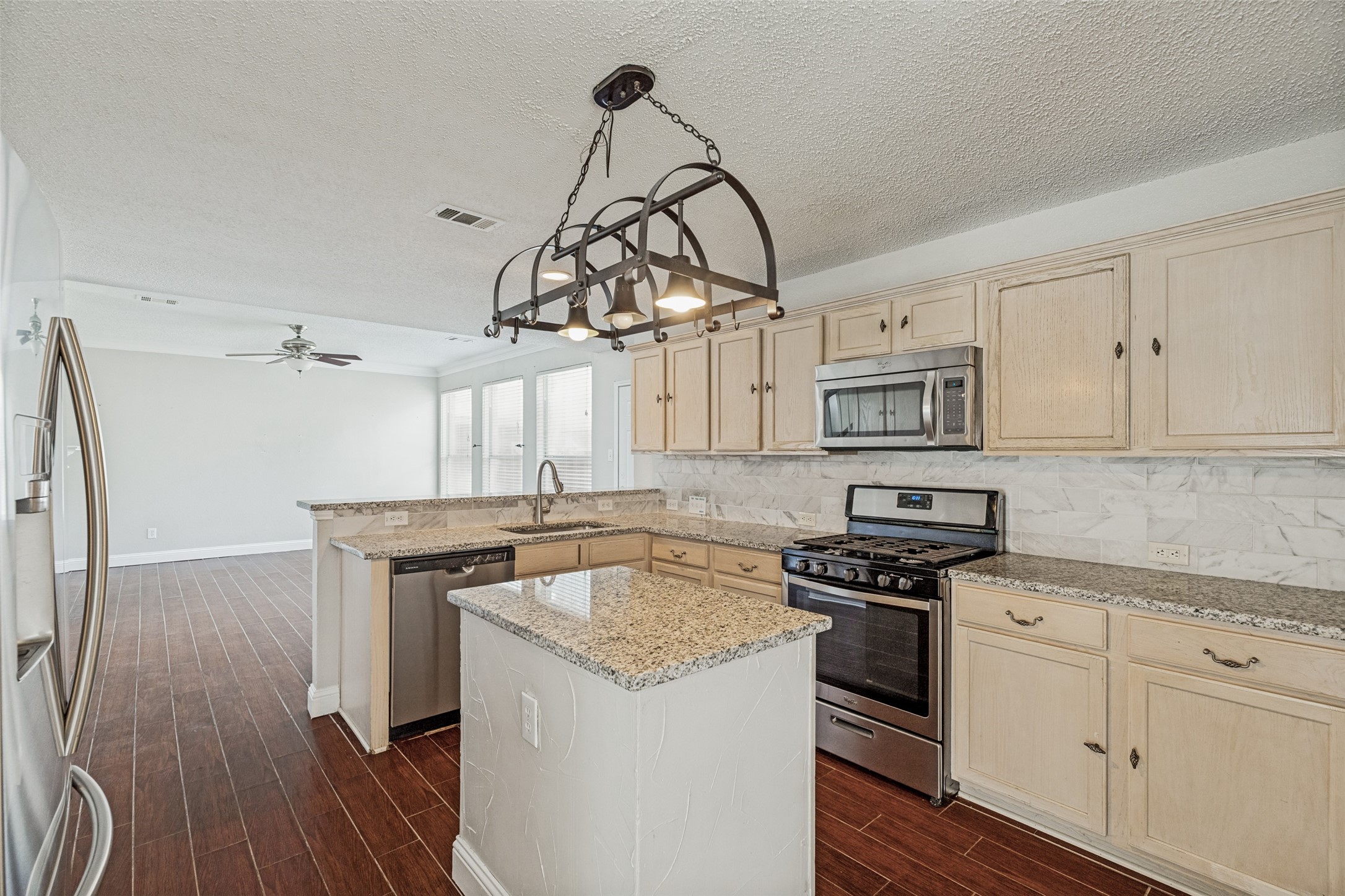3900 Columbus Drive Mckinney TX 75070