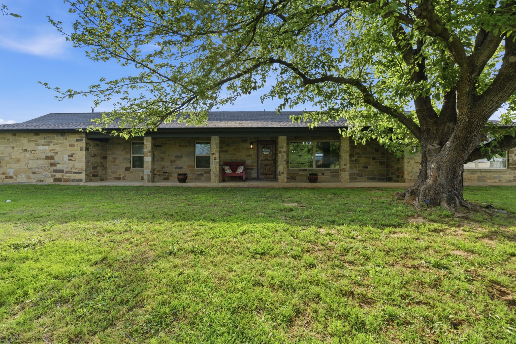 187 County Road 4195 Decatur TX 76234
