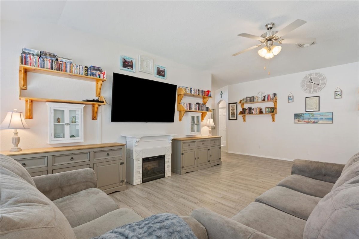 2801 Samson Drive Waco TX 76655