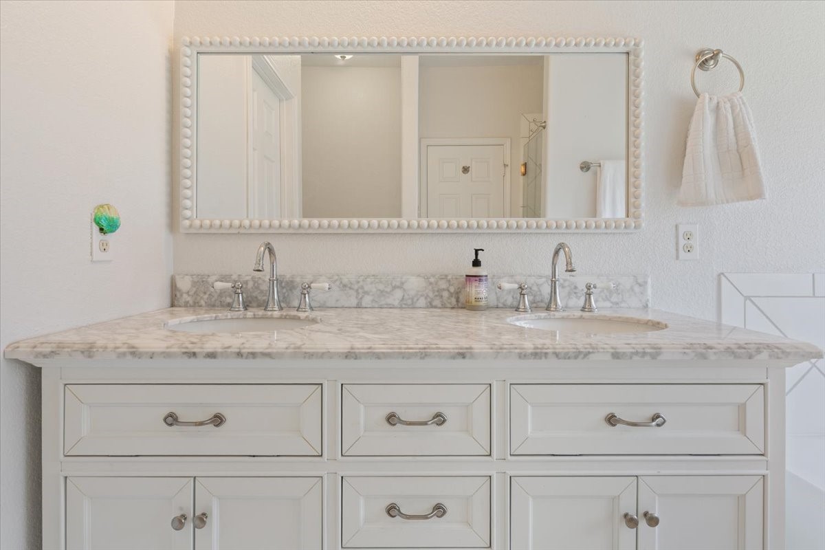 2801 Samson Drive Waco TX 76655