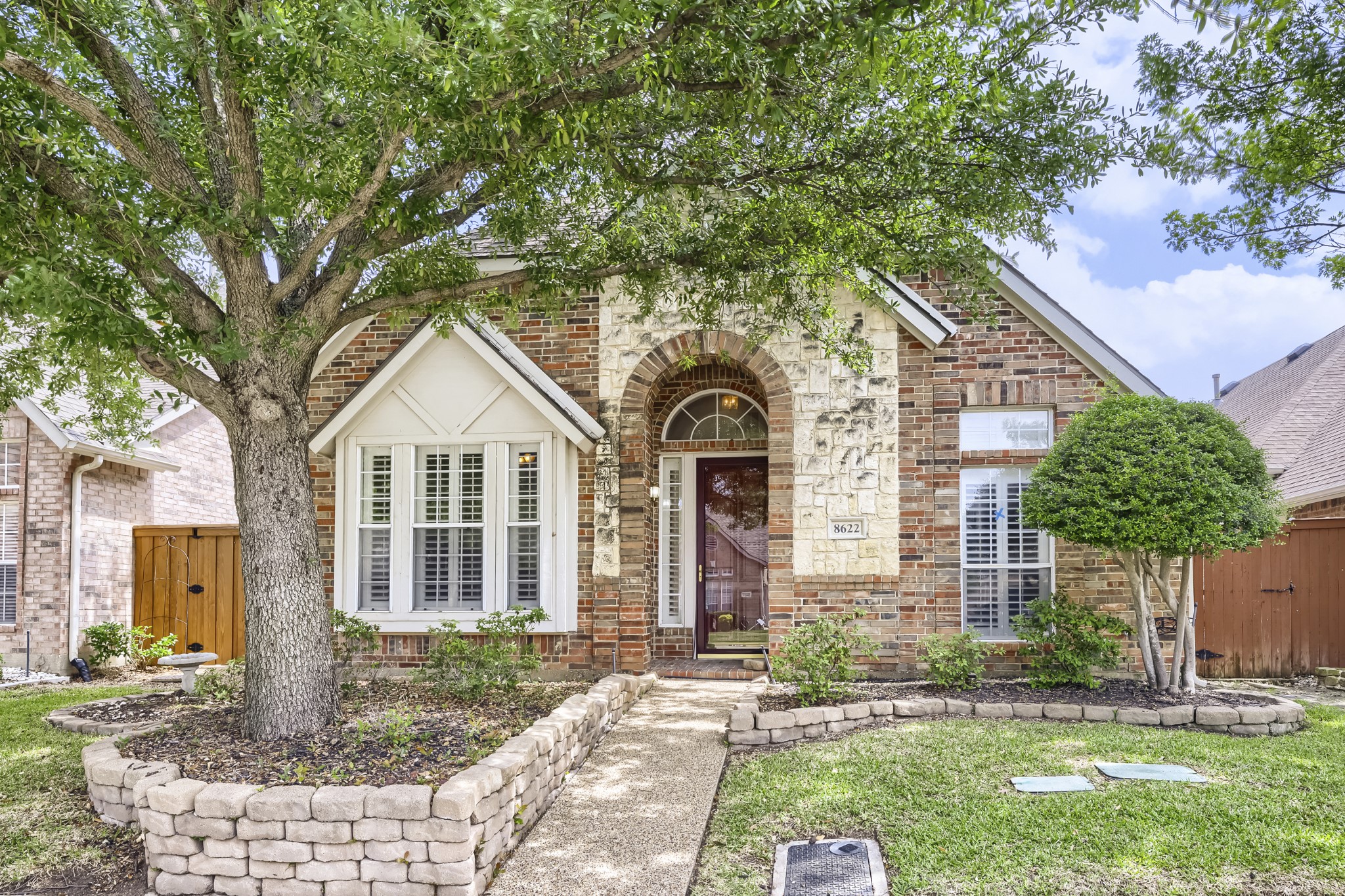 8622 Forest Glen Drive Irving TX 75063