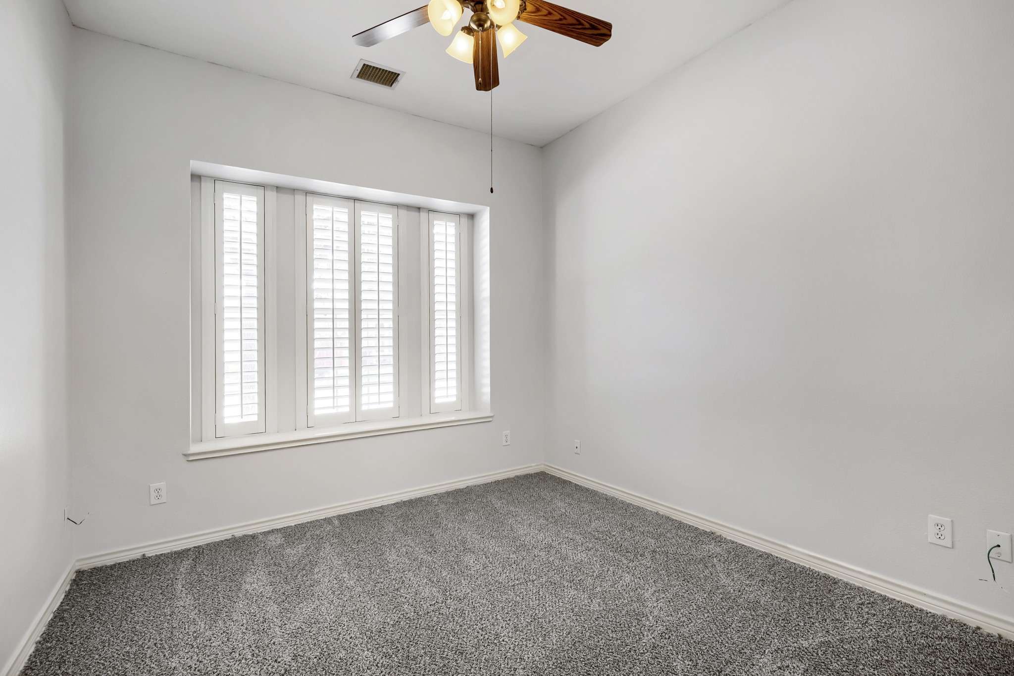8622 Forest Glen Drive Irving TX 75063