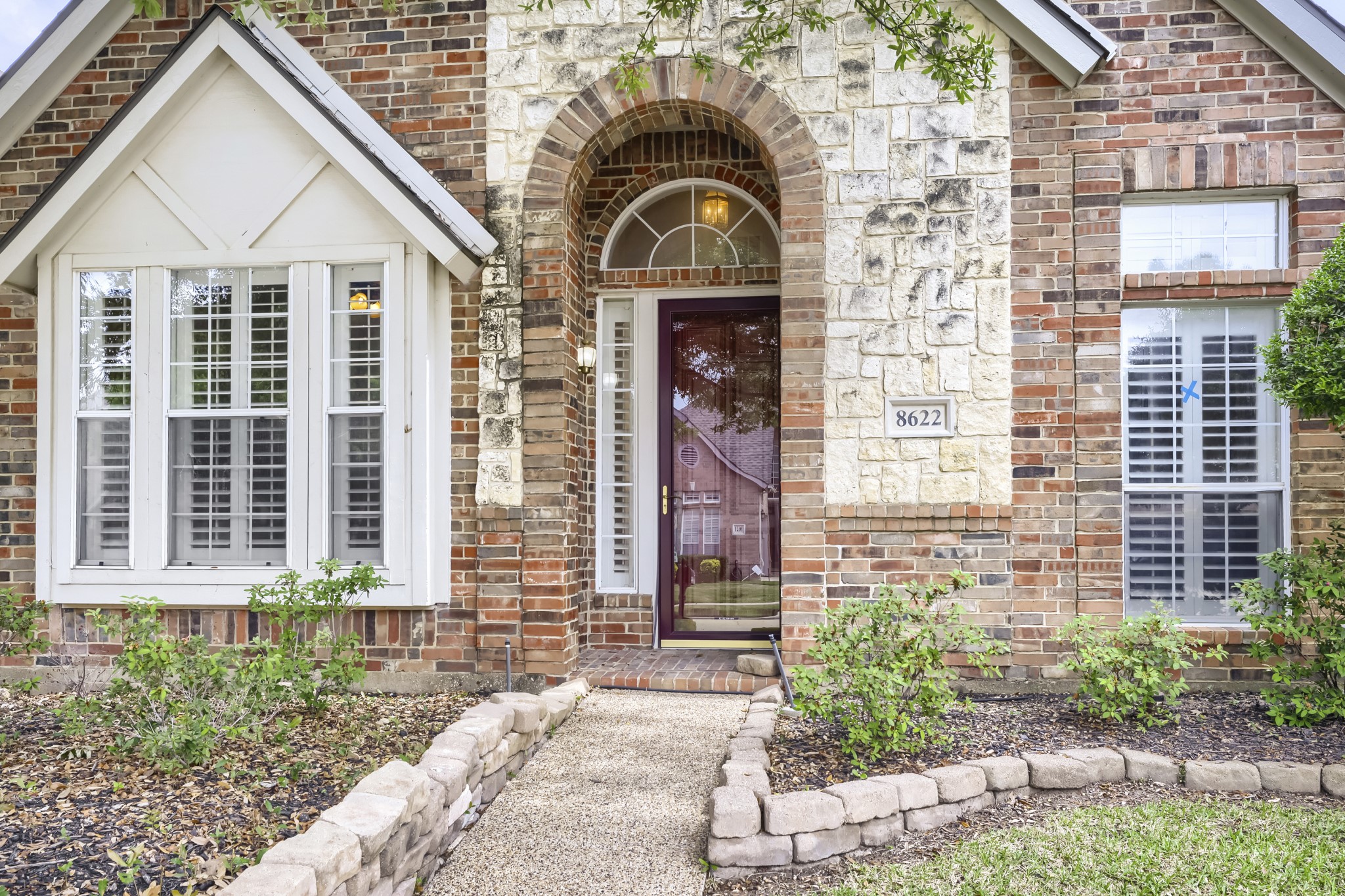 8622 Forest Glen Drive Irving TX 75063