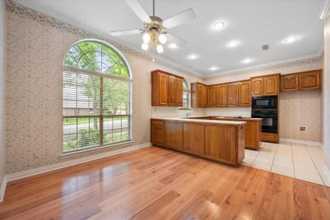 5200 Independence Avenue Arlington TX 76017
