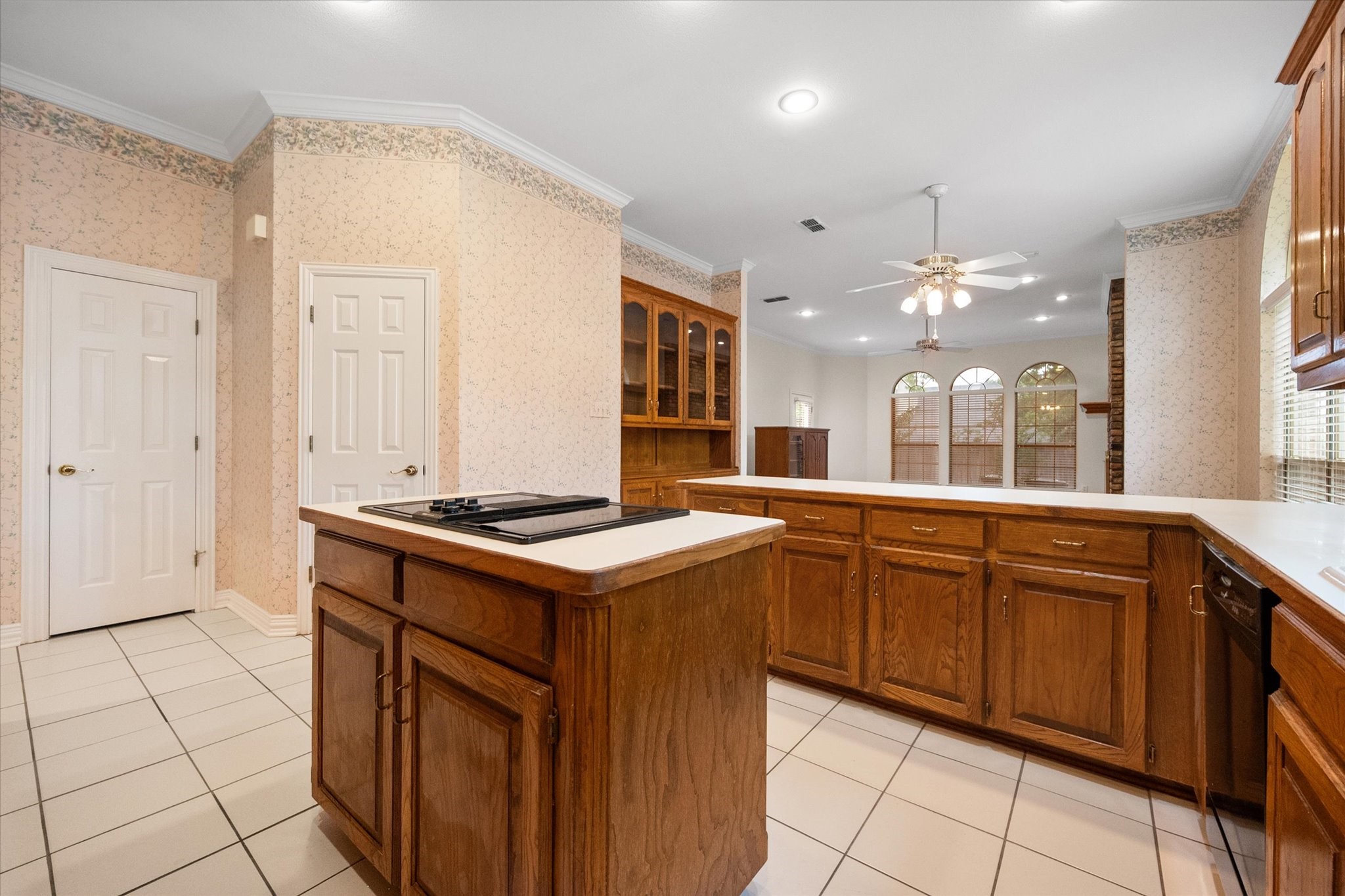 5200 Independence Avenue Arlington TX 76017