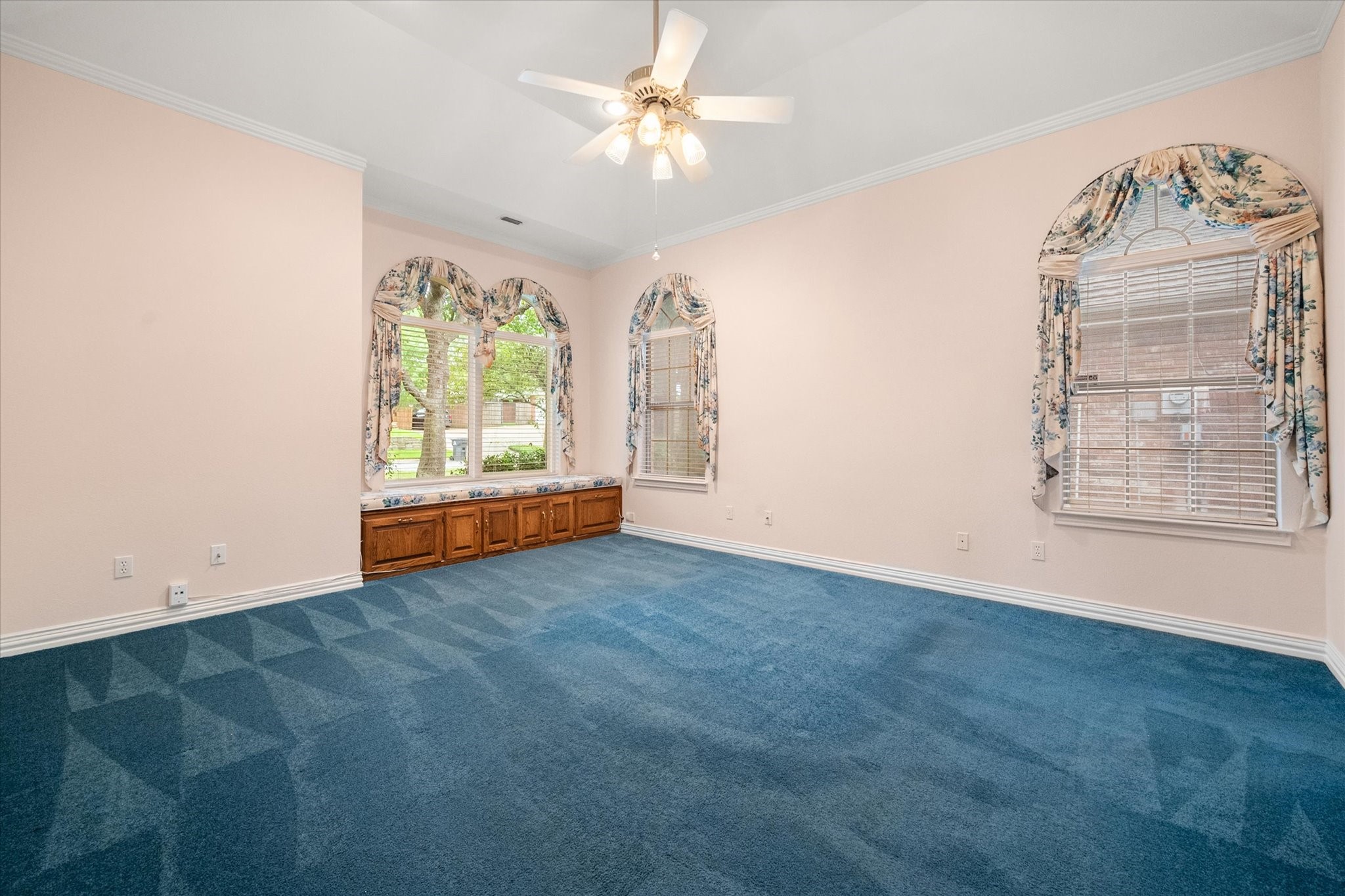 5200 Independence Avenue Arlington TX 76017
