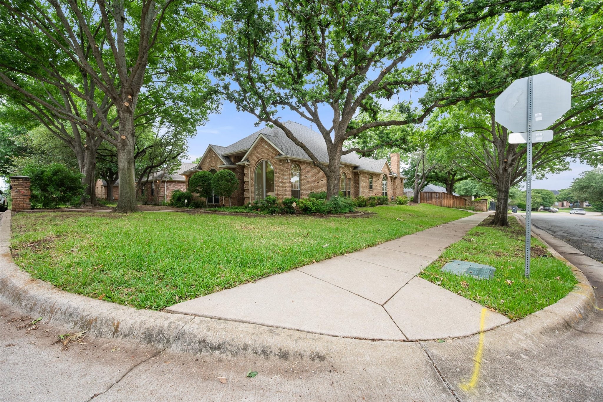 5200 Independence Avenue Arlington TX 76017