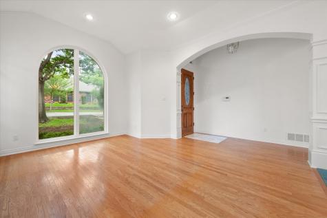 5200 Independence Avenue Arlington TX 76017