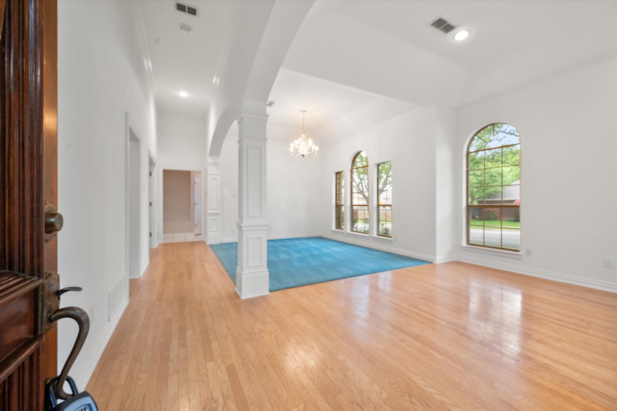 5200 Independence Avenue Arlington TX 76017