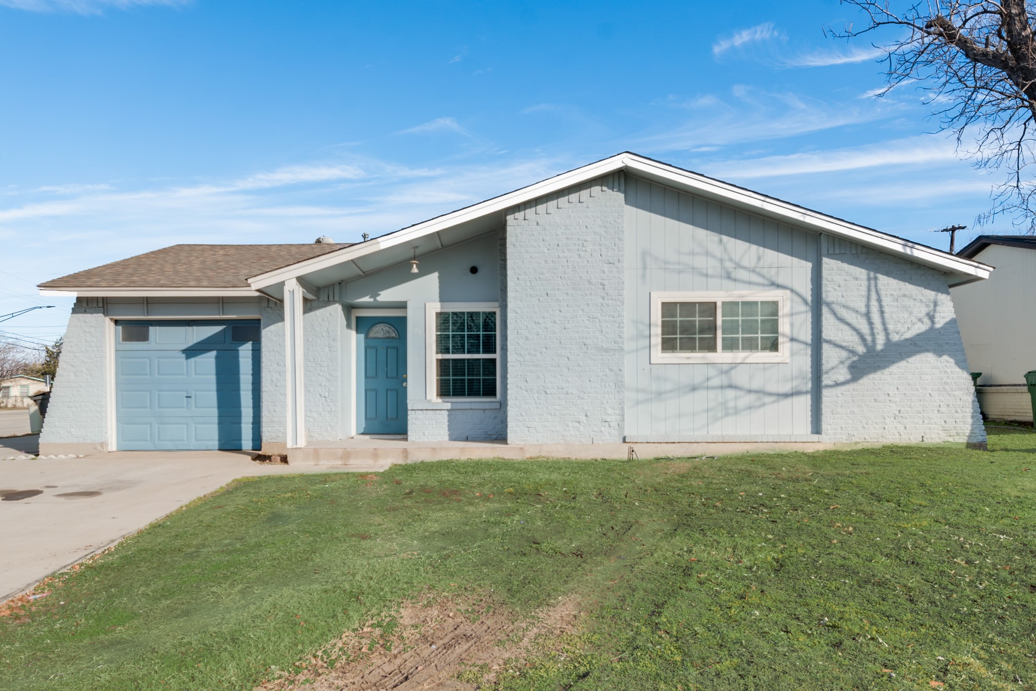 901 Glynn Oaks Drive Arlington TX 76010