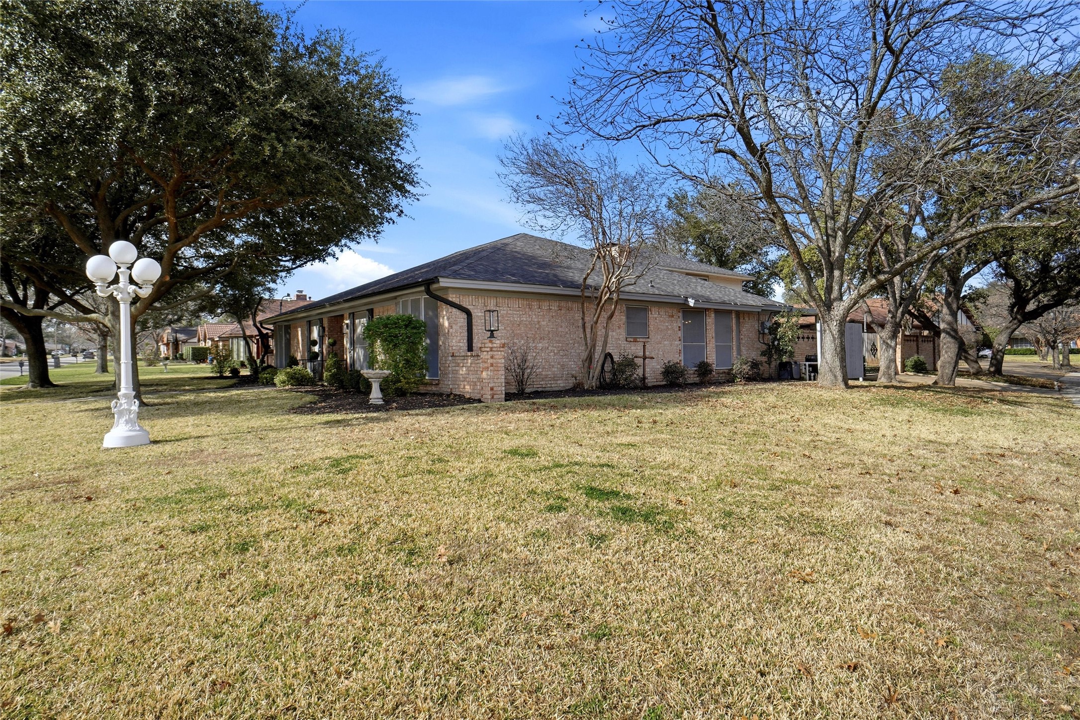 200 Hillview Drive Hurst TX 76054